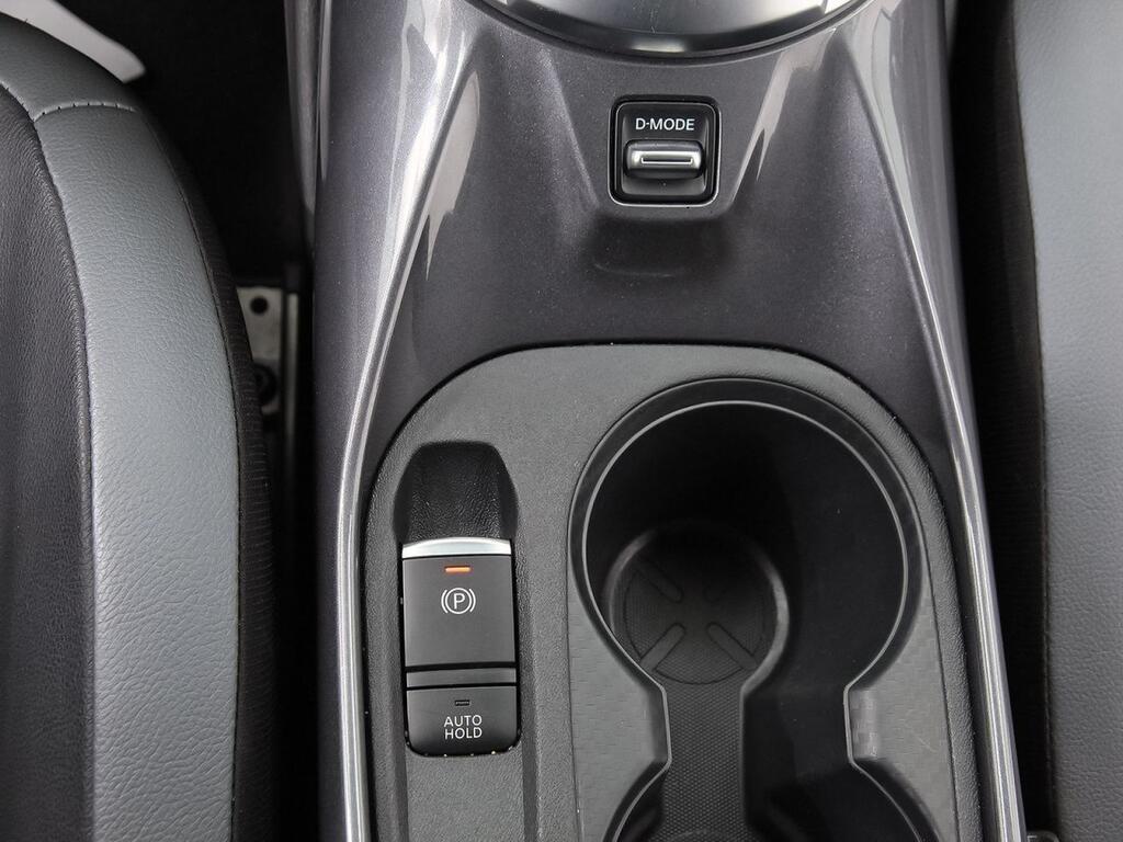 Nissan Juke DIG-T 84 kW (114 CV) 6M/T N-Connecta 26