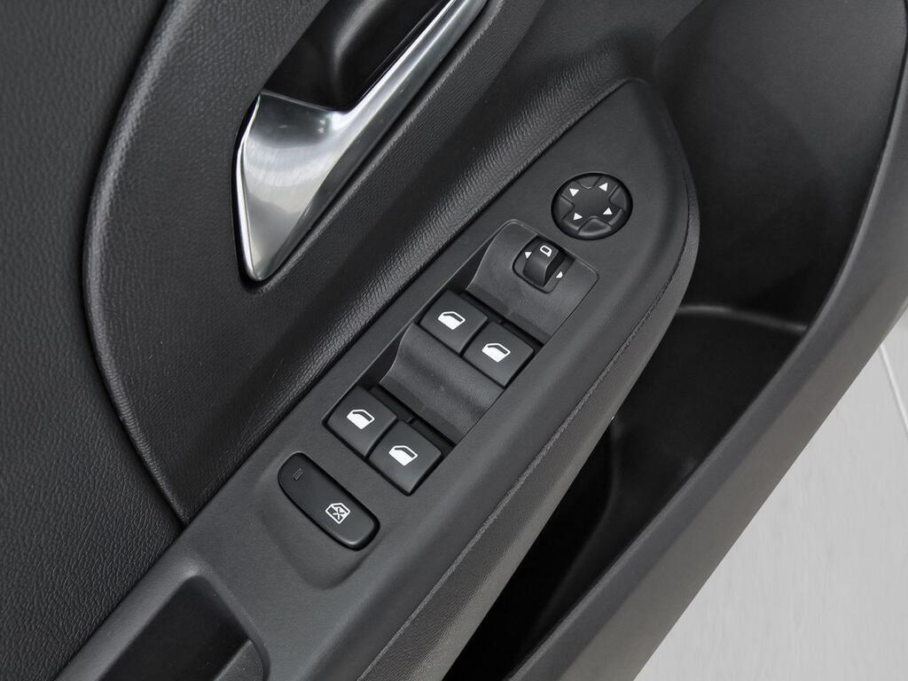 Opel Corsa 1.2T XHL 74kW (100CV) GS-Line 12