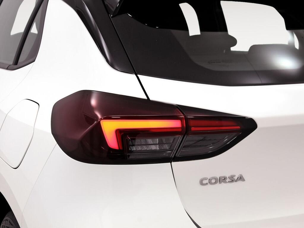 Opel Corsa 1.2T XHL 74kW (100CV) GS-Line 24