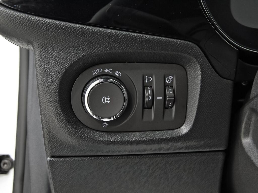 Opel Corsa 1.2T XHL 74kW (100CV) GS-Line 13