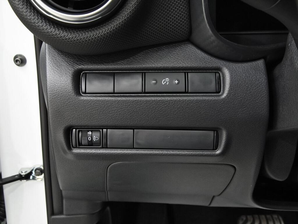 Nissan Juke 1.6 Hybrid 105kW (145CV) N-Connecta 13