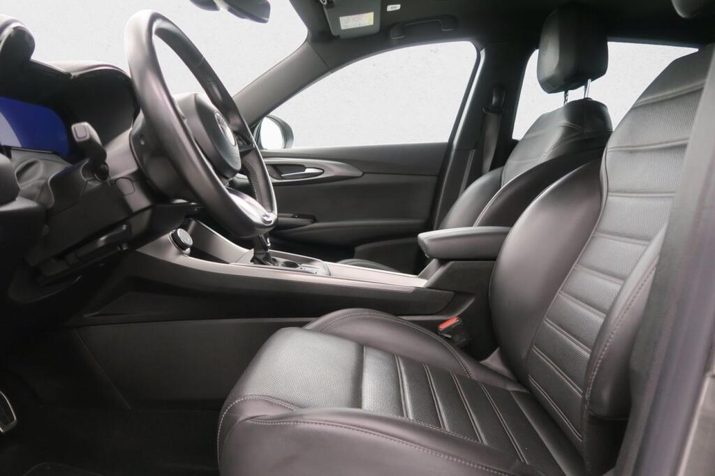 Alfa Romeo Tonale SPECIALE 1.3 MULTI-AIR PHEV 280 CV Q4 4WD 5P 19