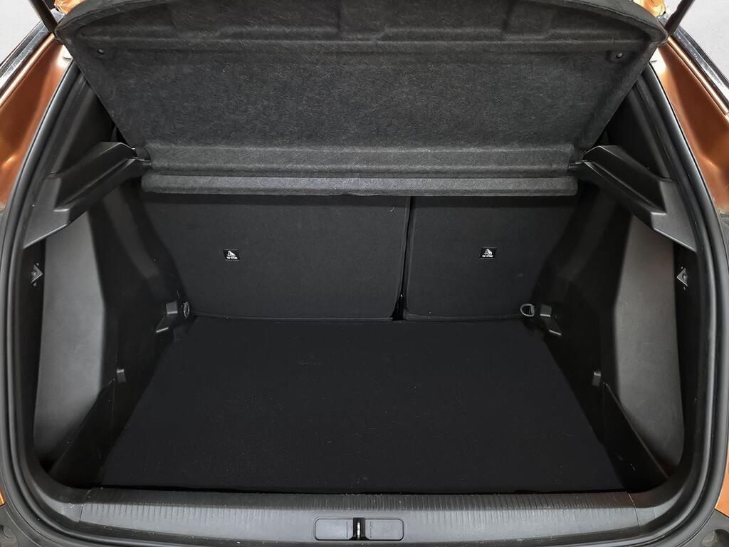 Peugeot 2008 ACTIVE PACK 1.2 PURETECH 100CV S&S 6 VEL. MAN 5P 10