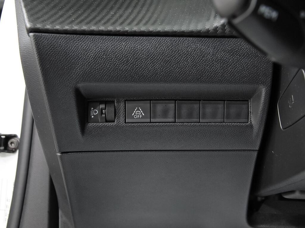 Peugeot 2008 Allure BlueHDI 81kW (110CV) 18