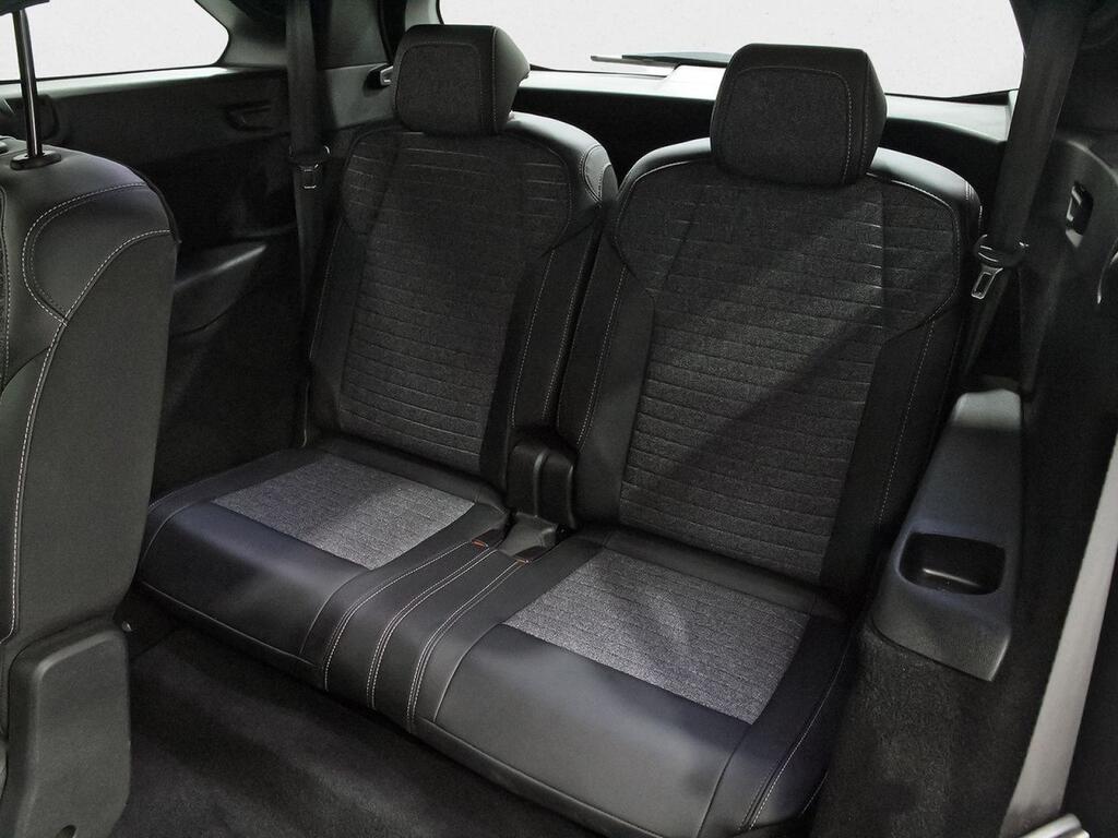 Peugeot 5008 1.2 100KW Allure eDCS6 10