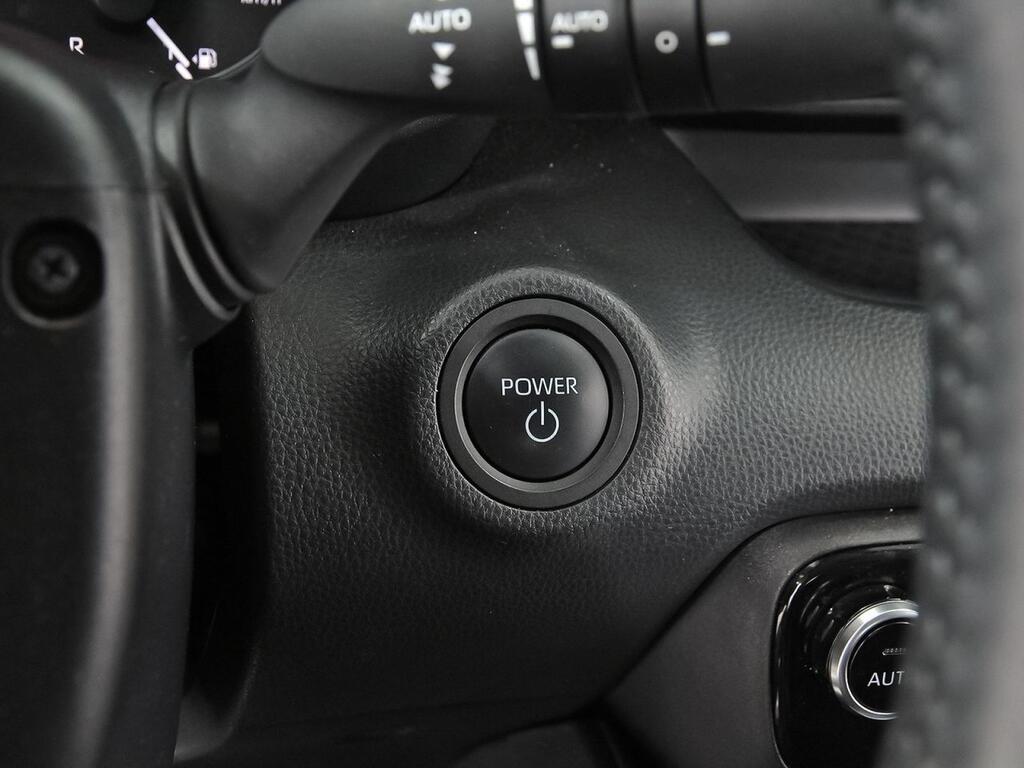 Toyota Yaris 1.5 120H Active Plus 18