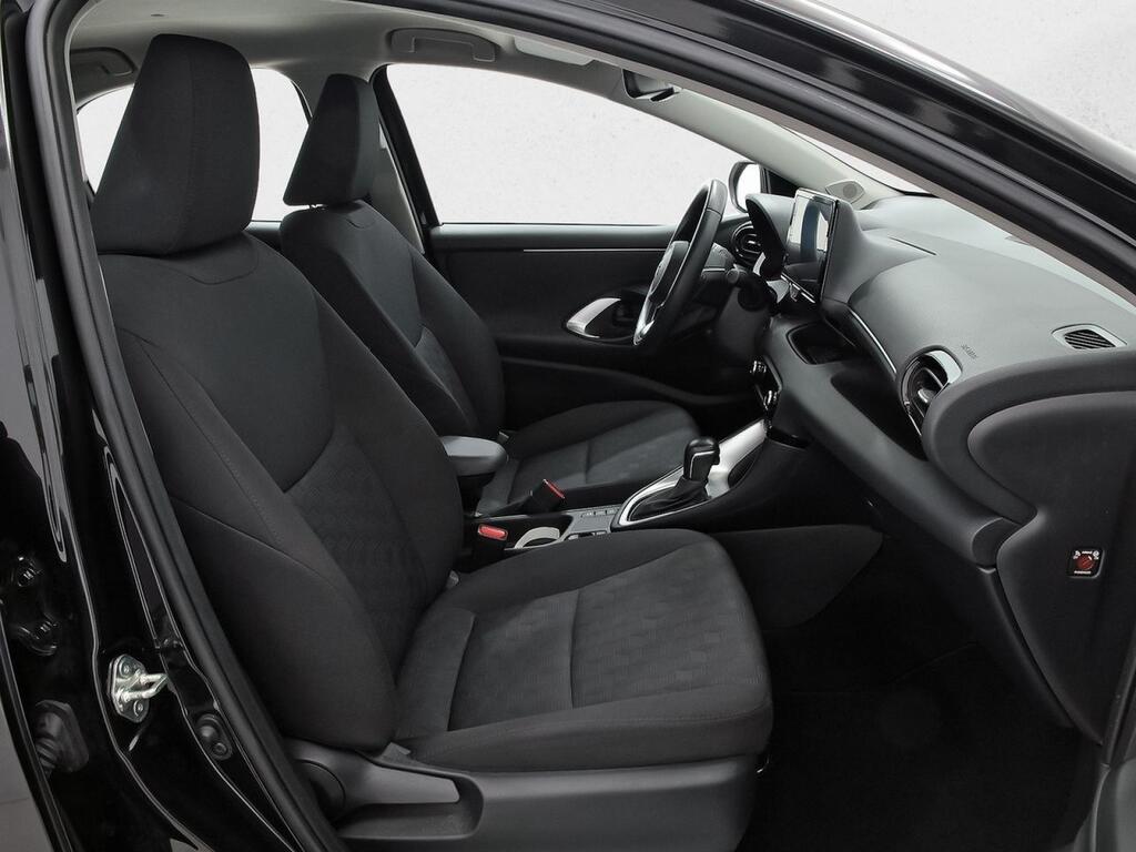 Toyota Yaris 1.5 120H Active Plus 5