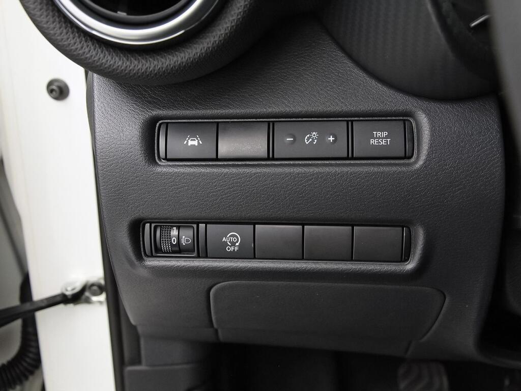 Nissan Juke DIG-T 84 kW (114 CV) 6M/T Acenta 13