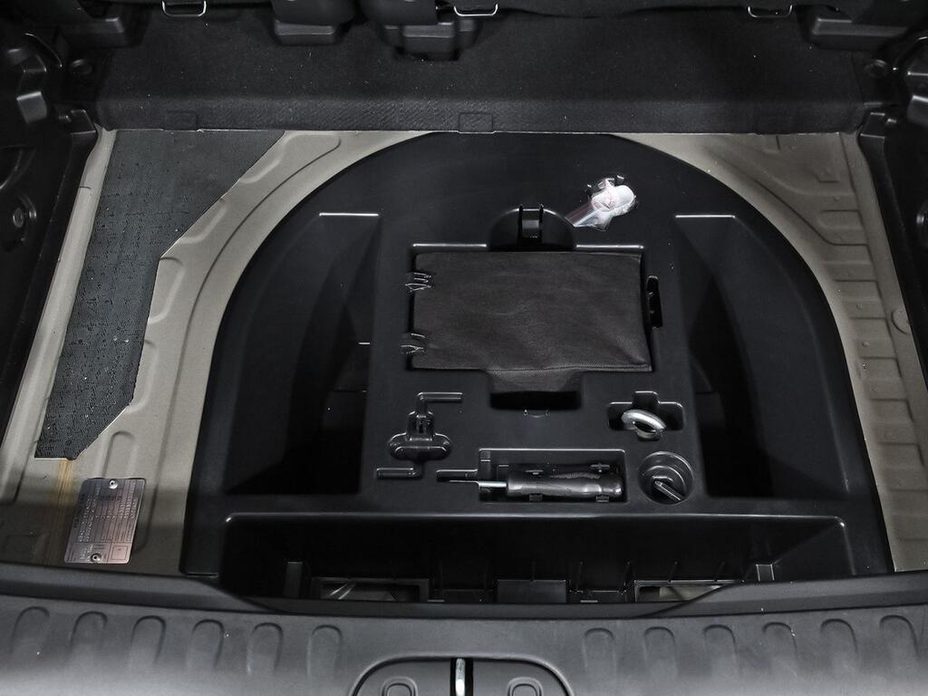 Fiat 500L Cross 1.4 16v 70 kW (95 CV) S&S 28