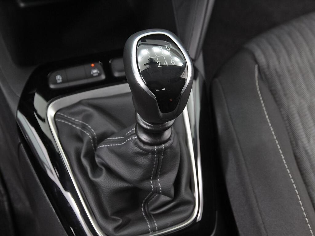 Opel Corsa 1.5D DT 74kW (100CV) Edition 28