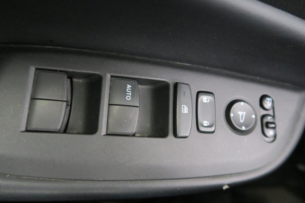 Honda Jazz Berlina 1.5 I-MMD HEV ELEGANCE 109 5P 8