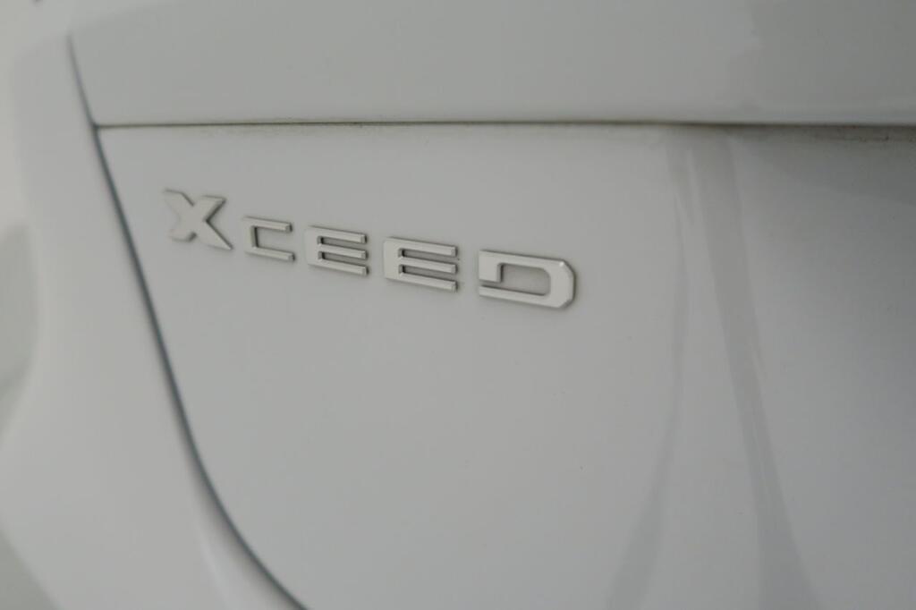 Kia XCeed TECH 1.5 MHEV 160 CV 5P 18