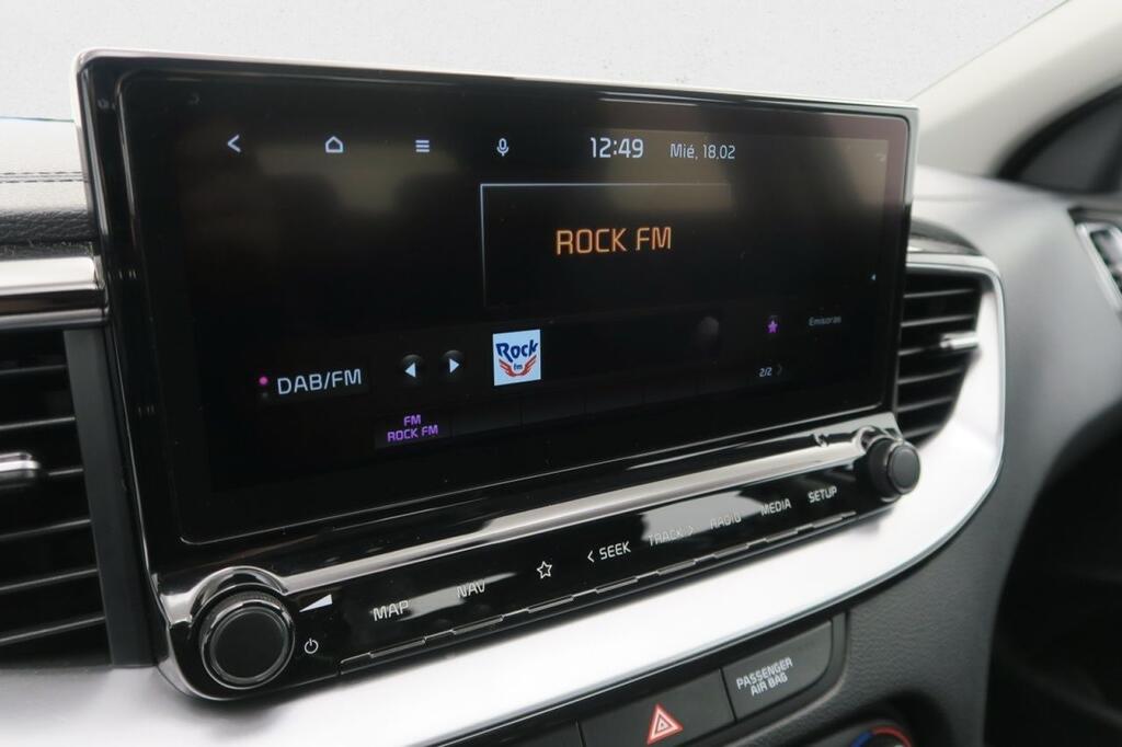 Kia XCeed TECH 1.5 MHEV 160 CV 5P 9