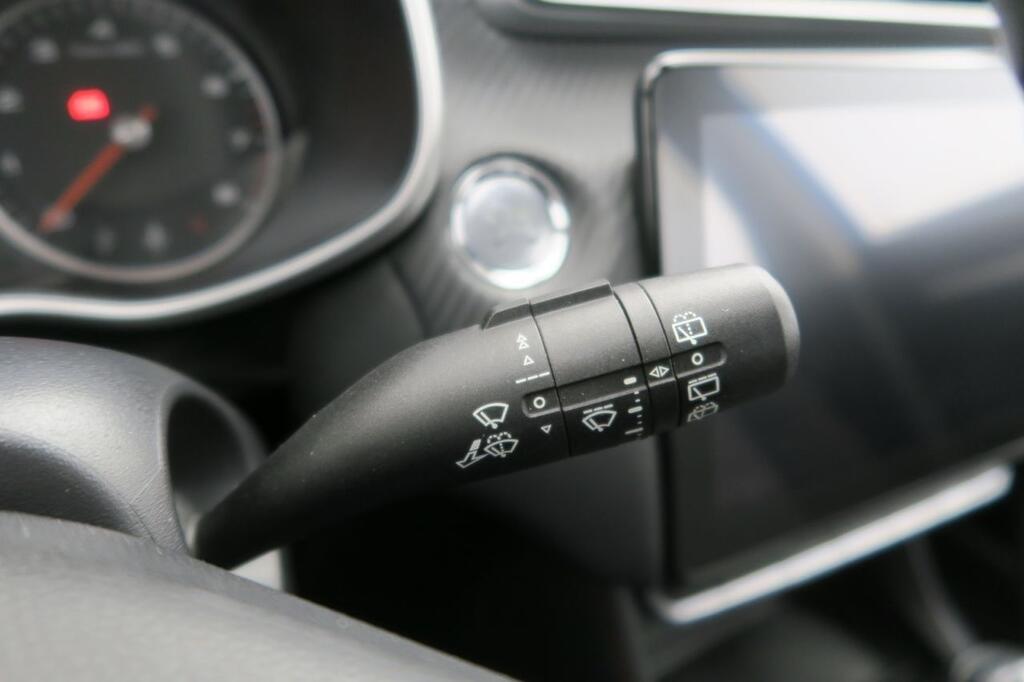 MG ZS COMFORT 1.0T 111 CV AUTO 5P 14