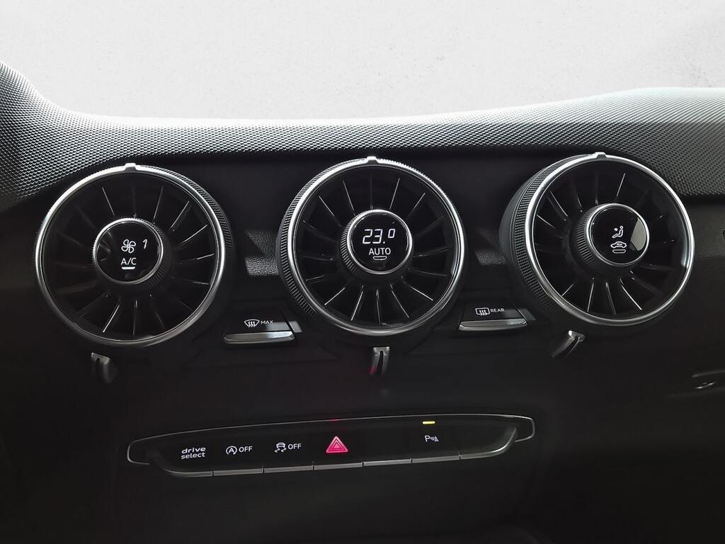 Audi TT 45 TFSI 180kW quatt. S tron B.Line Coupé 25