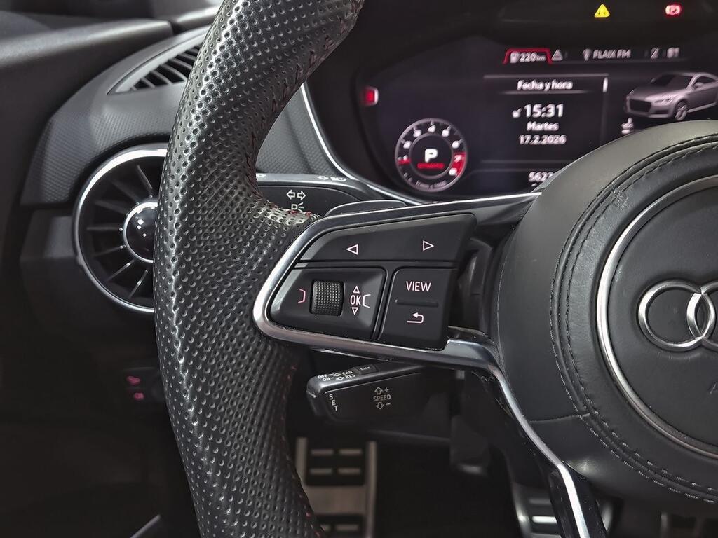 Audi TT 45 TFSI 180kW quatt. S tron B.Line Coupé 18