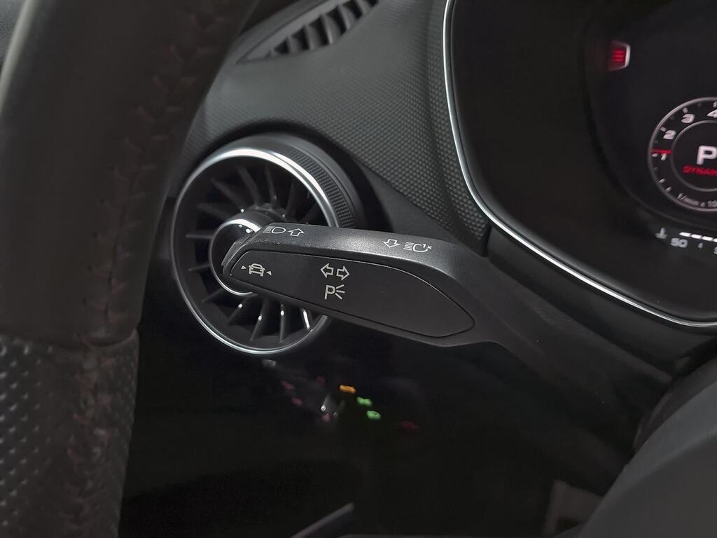 Audi TT 45 TFSI 180kW quatt. S tron B.Line Coupé 15