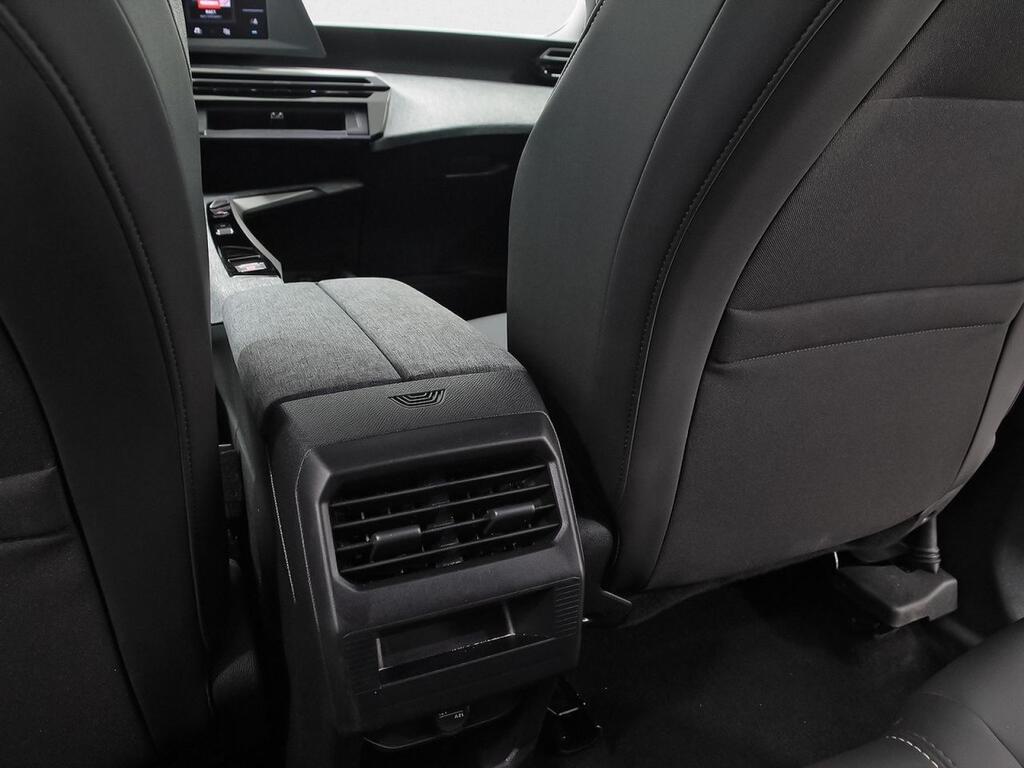 Peugeot 3008 Hybrid 1.2 100KW Allure eDCS6 35