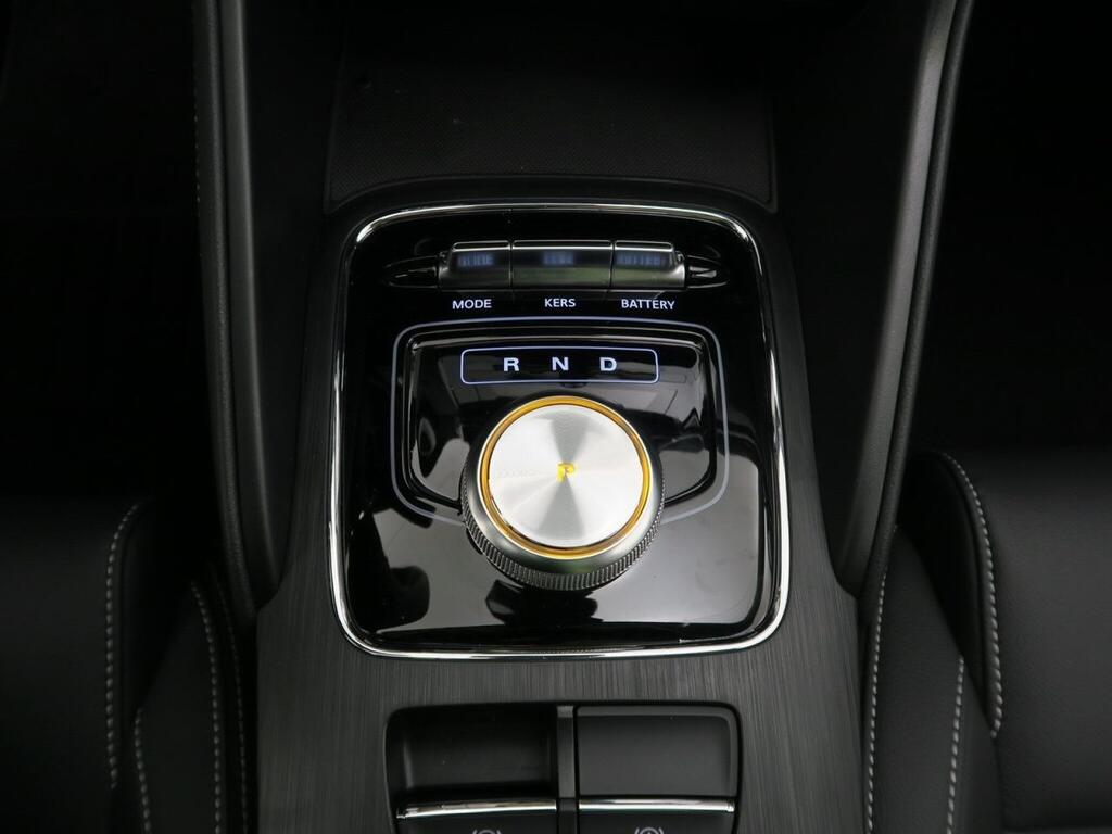 MG ZS LUXURY 45 KWH 143 CV 5P 9