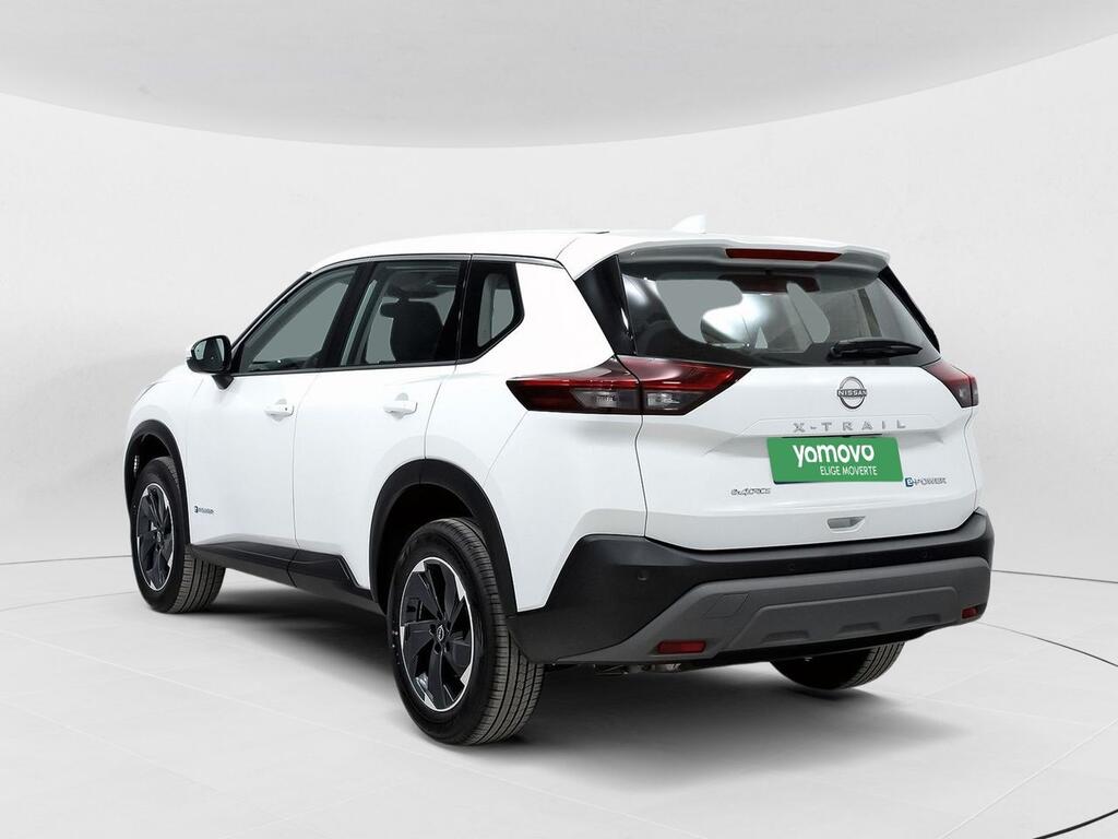 Nissan X-Trail 5pl 1.5 e-4ORCE 158kW 4x4 A/T Acenta 2