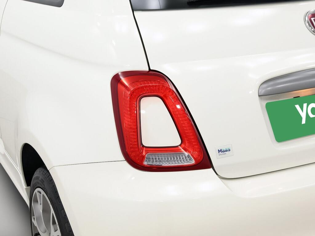 Fiat 500 Sport 1.0 Hybrid 51KW (70 CV) 31