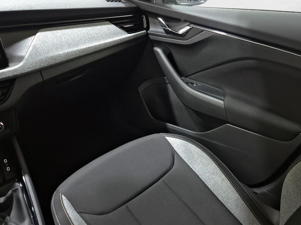 Skoda Kamiq 1.0 TSI 85kW (115CV) DSG SELECTION 28