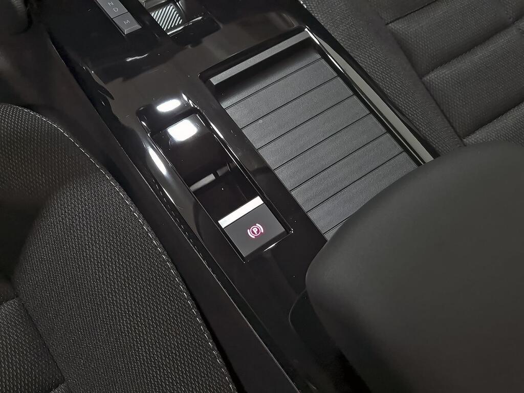 Citroën C4 Hybrid 145 ë-DCS6 Plus 27