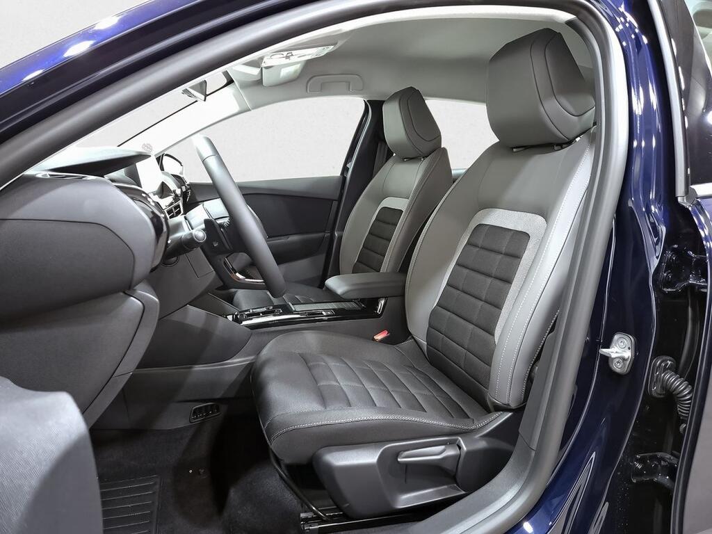 Citroën C4 Hybrid 145 ë-DCS6 Plus 8