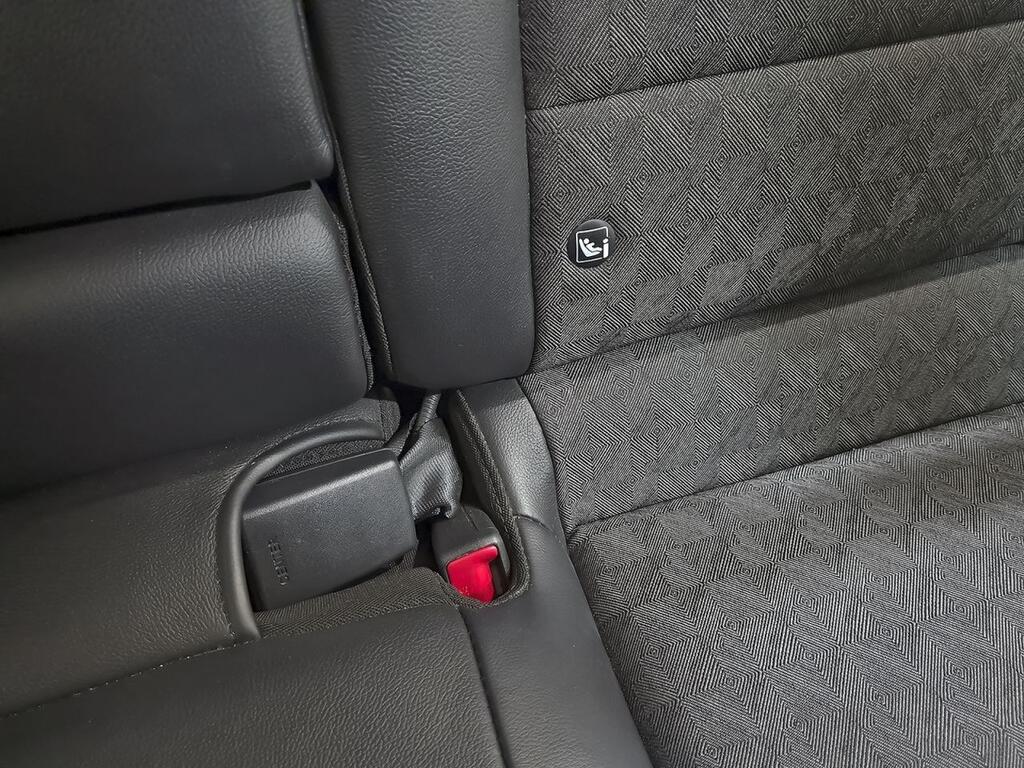 Kia Niro 1.6 GDi HEV 104kW (141CV) Drive 32