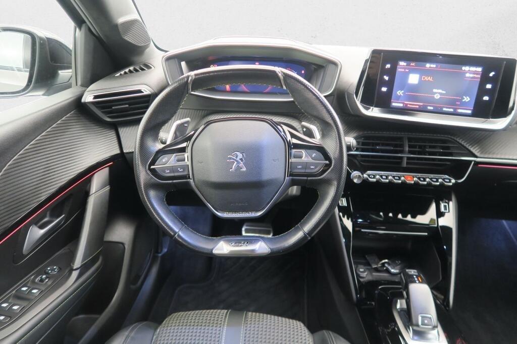 Peugeot 208 PureTech 96kW (130CV) EAT8 GT Line 11