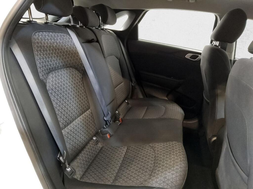 Kia Ceed 1.0 T-GDi 88kW (120CV) Drive 8