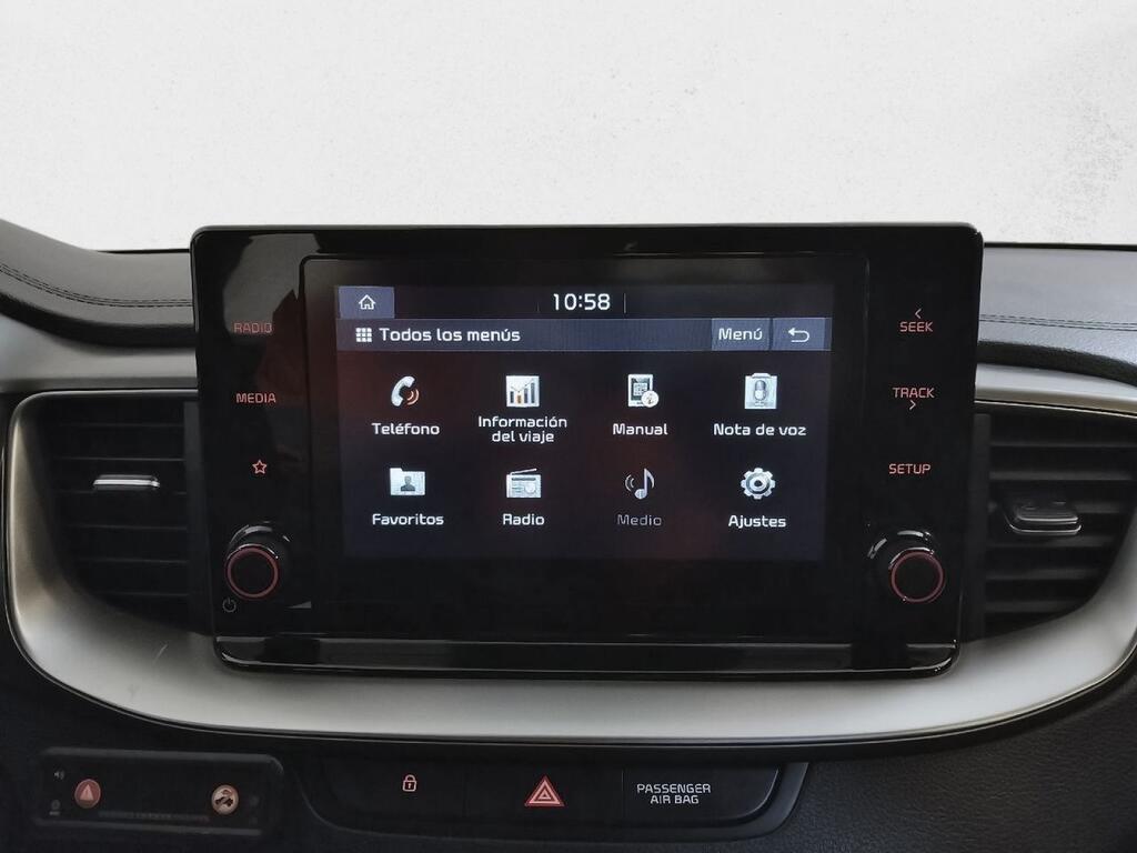 Kia Ceed 1.0 T-GDi 88kW (120CV) Drive 19