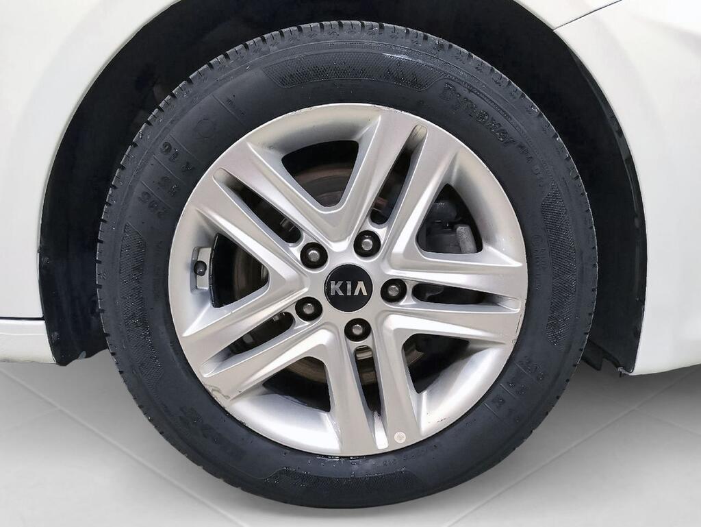 Kia Ceed 1.0 T-GDi 88kW (120CV) Drive 10