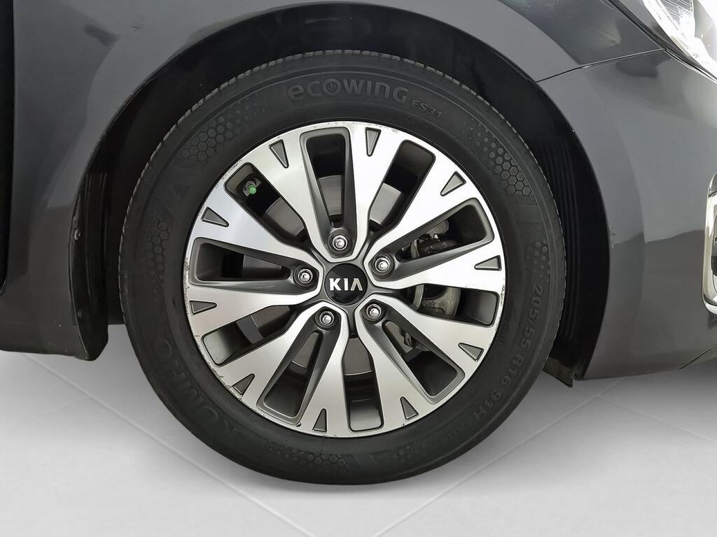 Kia Ceed 1.4 CVVT 74kW (100CV) Concept Plus 10