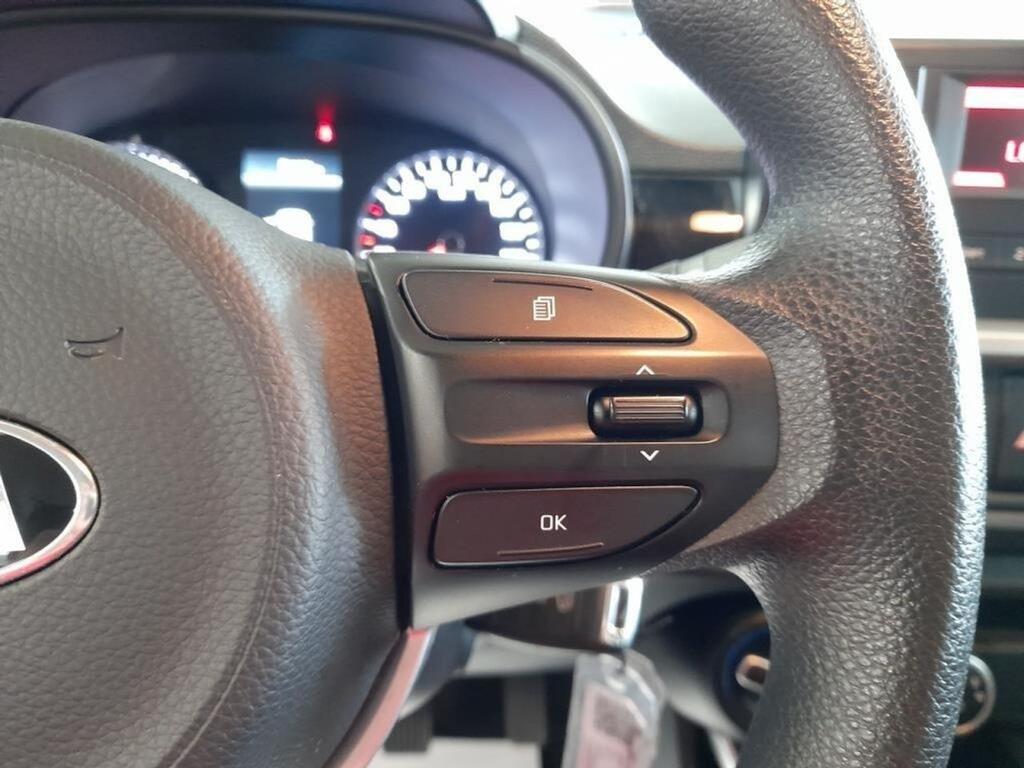 Kia Picanto 1.0 DPi 49kW (67CV) Concept Pack Comfort 16