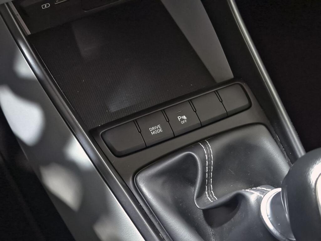 Hyundai i20 1.0 TGDI 74kW (100CV) 48V Tecno 25