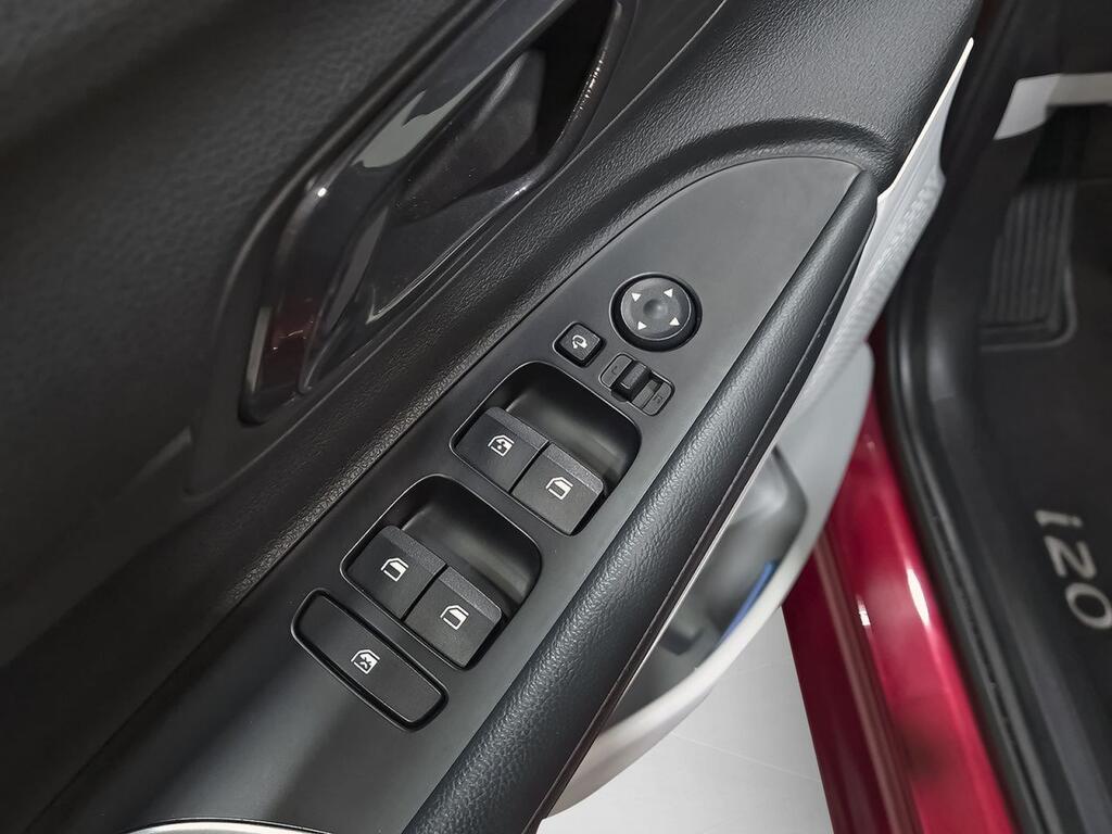 Hyundai i20 1.0 TGDI 74kW (100CV) 48V Tecno 11