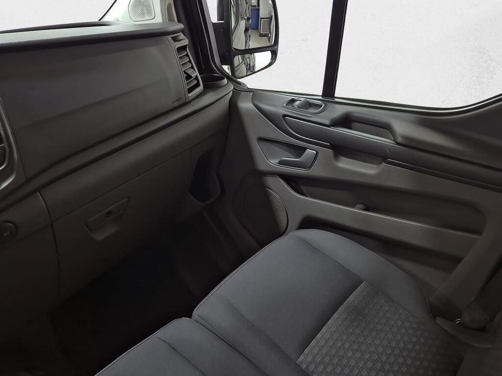 Ford Transit Custom 2.0 TDCI 150CV 320 TREND KOMBI SWB 4P 9 PLAZAS 31