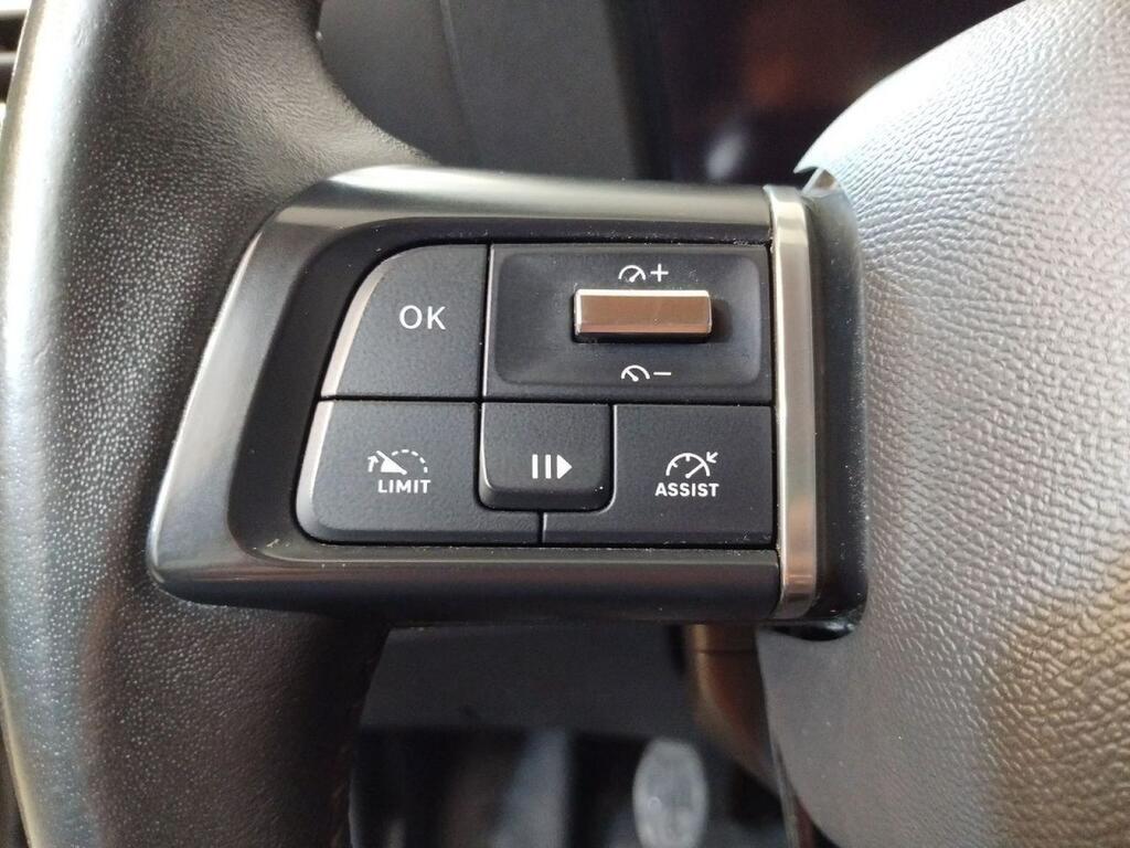 Citroën C4 SHINE 1.2 PURETECH 130 CV S&S 5P 8