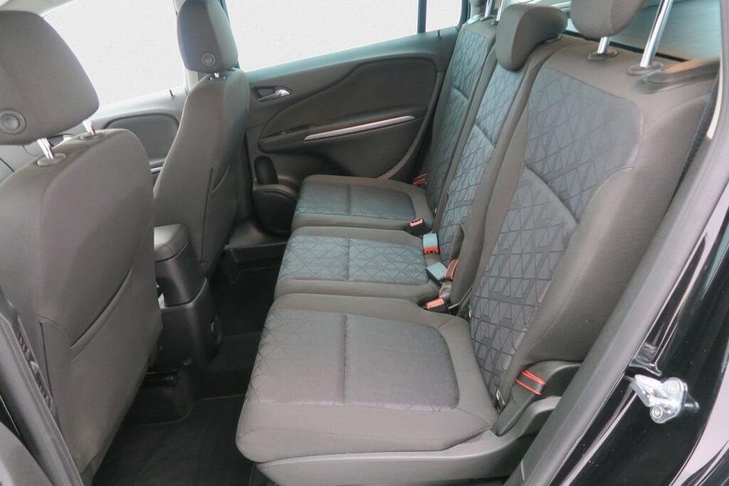 Opel Zafira Tourer 120 ANIVERSARIO 1.6 T 136 CV 5P 7 PLAZAS 20