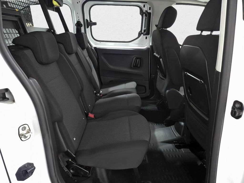 Peugeot Partner 1.5 BLUEHDI 130 PREMIUM 4WD DANGEL STD 4P 8