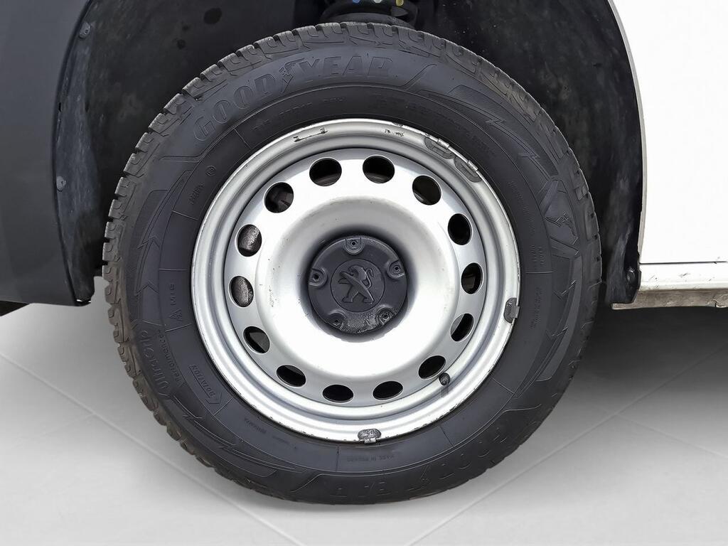 Peugeot Partner 1.5 BLUEHDI 130 PREMIUM 4WD DANGEL STD 4P 11