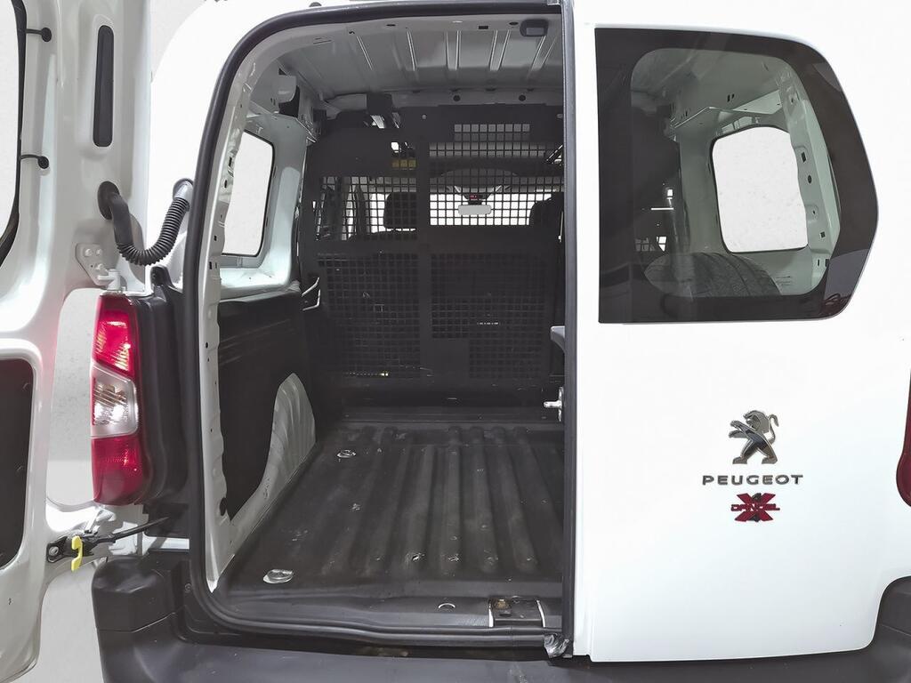 Peugeot Partner 1.5 BLUEHDI 130 PREMIUM 4WD DANGEL STD 4P 9