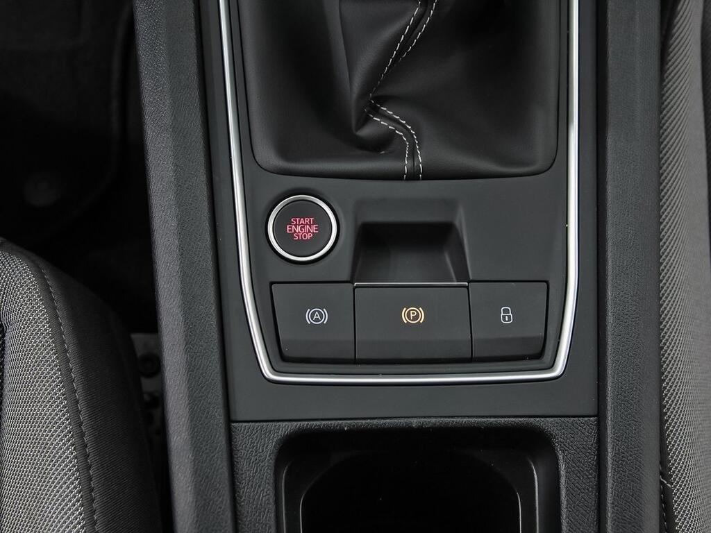 Seat Leon 1.5 TSI 85kW S&S Style 25 Aniversario 21