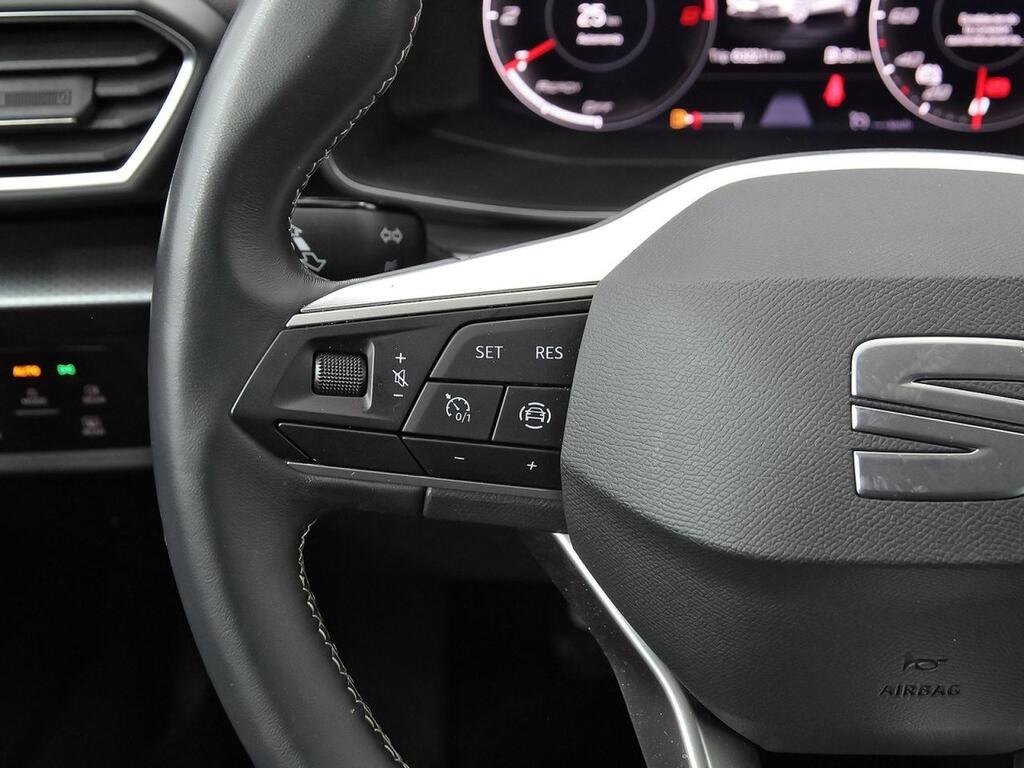 Seat Leon 1.5 TSI 85kW S&S Style 25 Aniversario 9