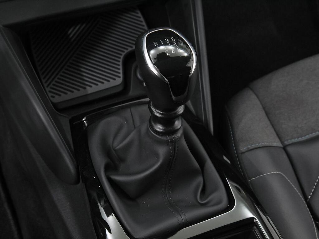 Citroën C4 PureTech 130 S&S 6v Shine 31