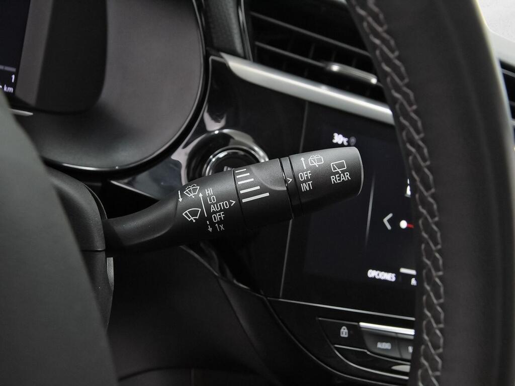 Opel Corsa 1.2T XHL 74kW (100CV) Elegance 16