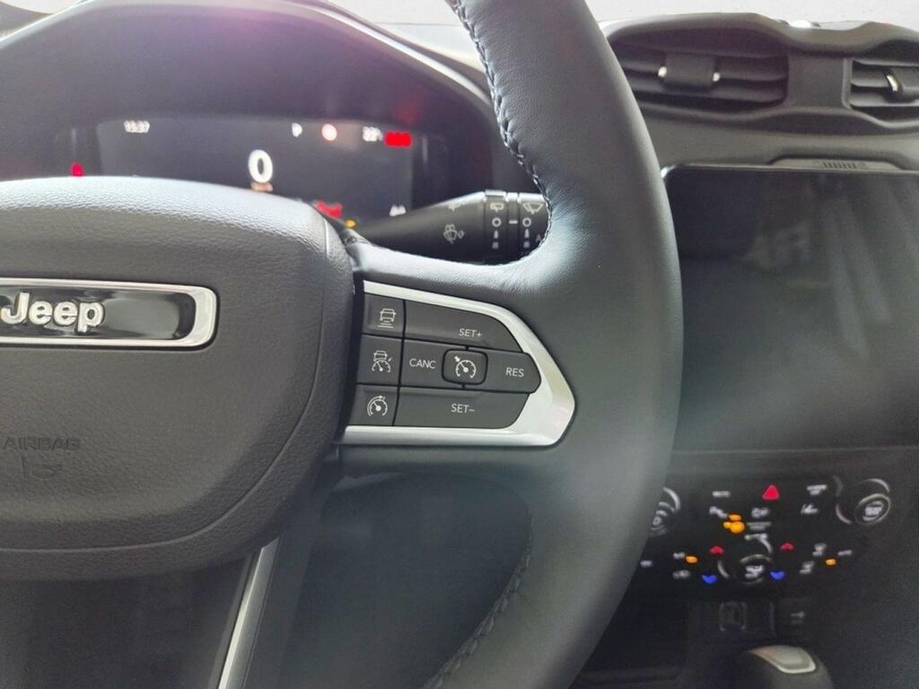 Jeep Renegade SUMMIT 1.5 MHEV 96KW FWD DDCT 130CV 5P 17
