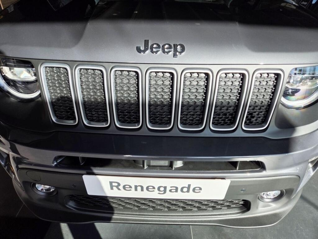 Jeep Renegade SUMMIT 1.5 MHEV 96KW FWD DDCT 130CV 5P 12