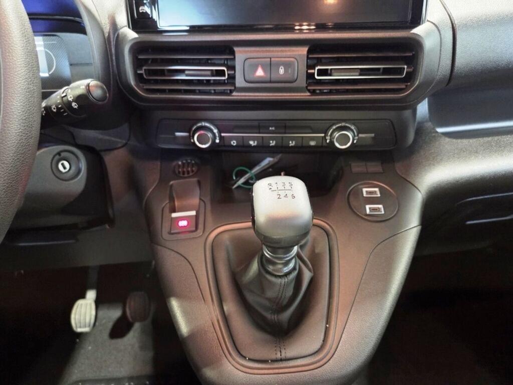 Opel Combo Cargo EDITION N1 1.5TD 100CV S&S MT6 ?6.4 SWB 4P 27